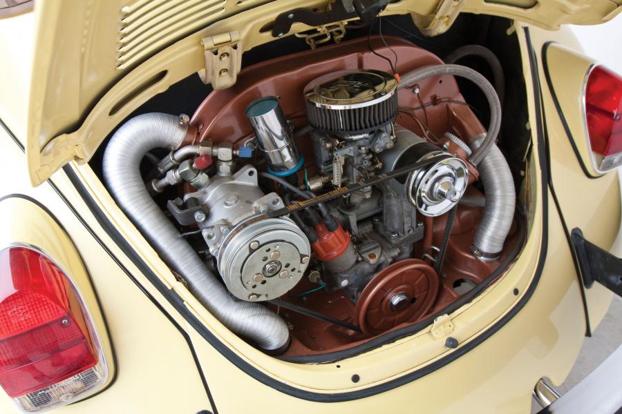  Volkswagen Beetle Cabriolet 1971 года  (фото 19 из 20)